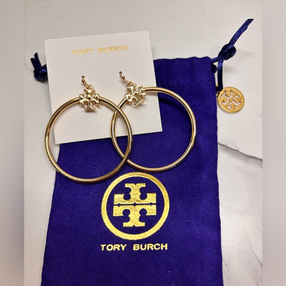 NEW ✨Tory Burch Gold Logo Hoop Earrings
